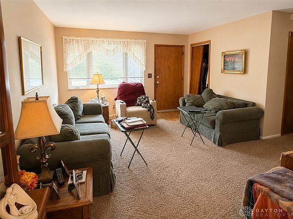 5th image of 517 Rockford Dr