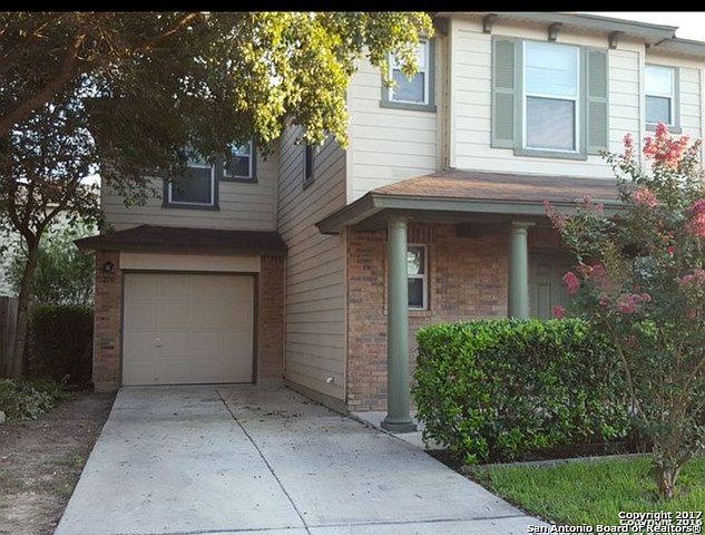1st image of 210 Adelaide Oaks