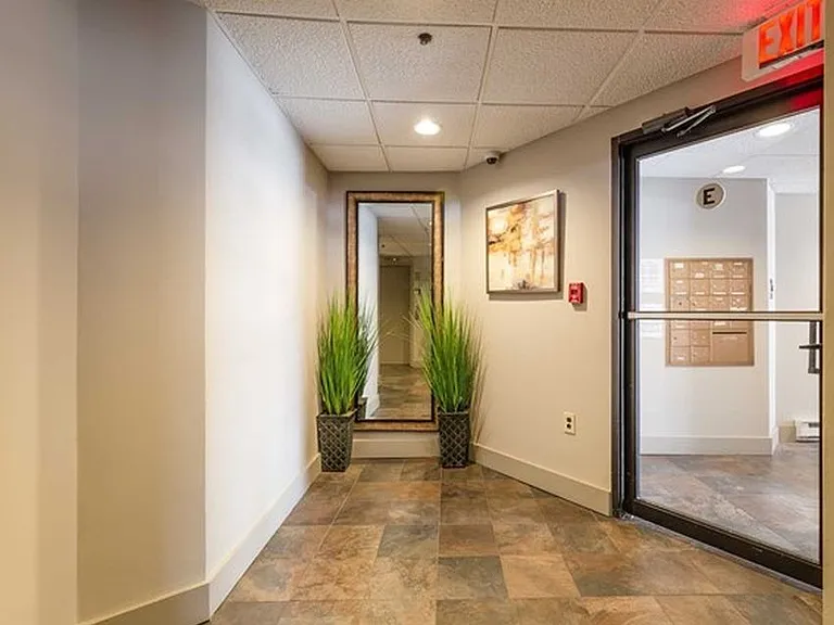 10 Palisade Ave #2C — Photo 16
