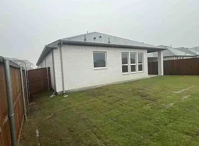4 bed, 2194 sqft, $2,450 — Photo 3