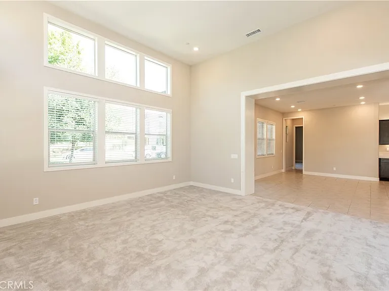 139 Spiral — Photo 11