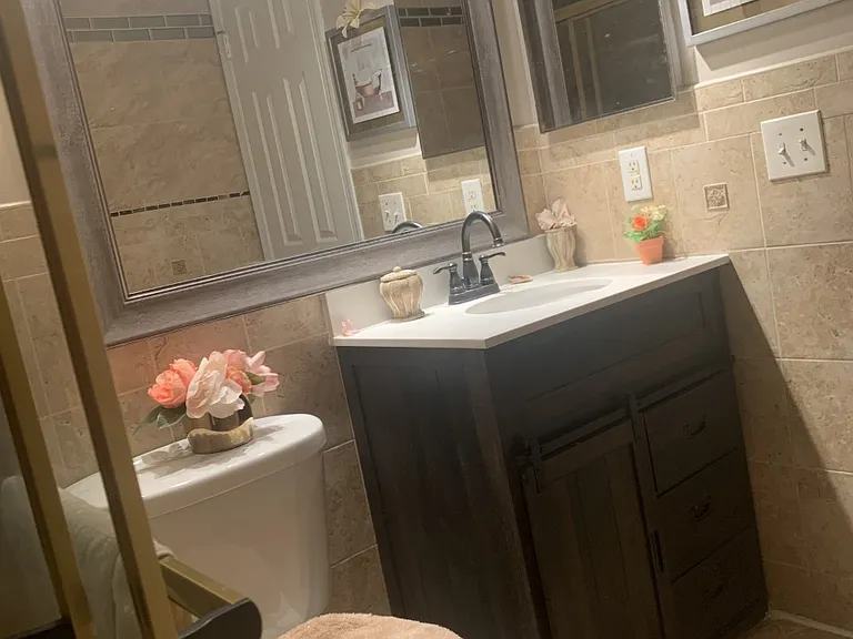 227 Lindsey Ct #1 — Photo 50