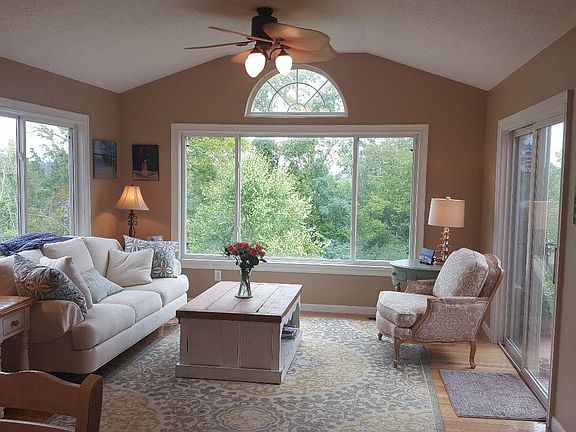 4th image of 7186 Ruwes Oak Dr