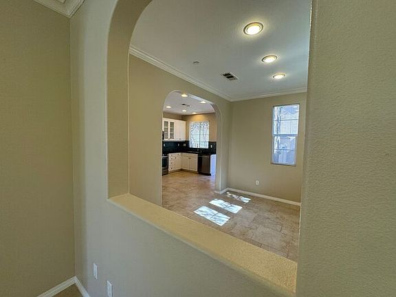 4th image of 712 Nile River Dr