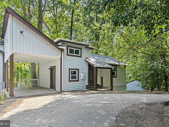 2nd image of 3050 Patriot Ln