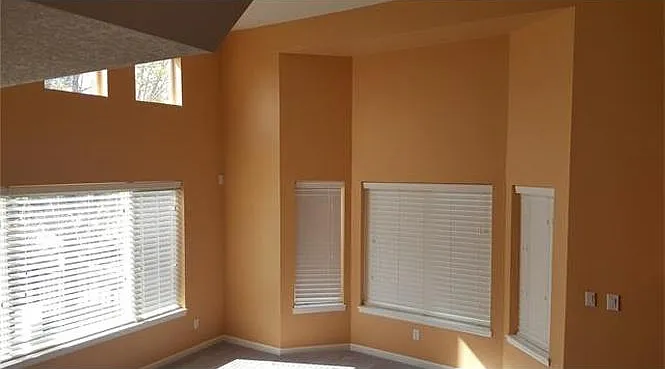 14048 E Temple Dr — Photo 2