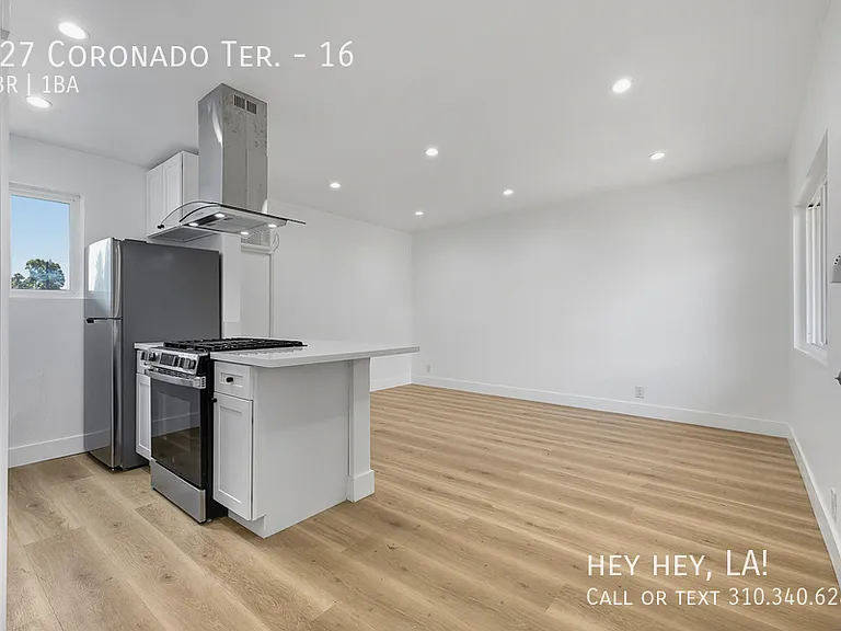 627 Coronado Ter #16 — Photo 4