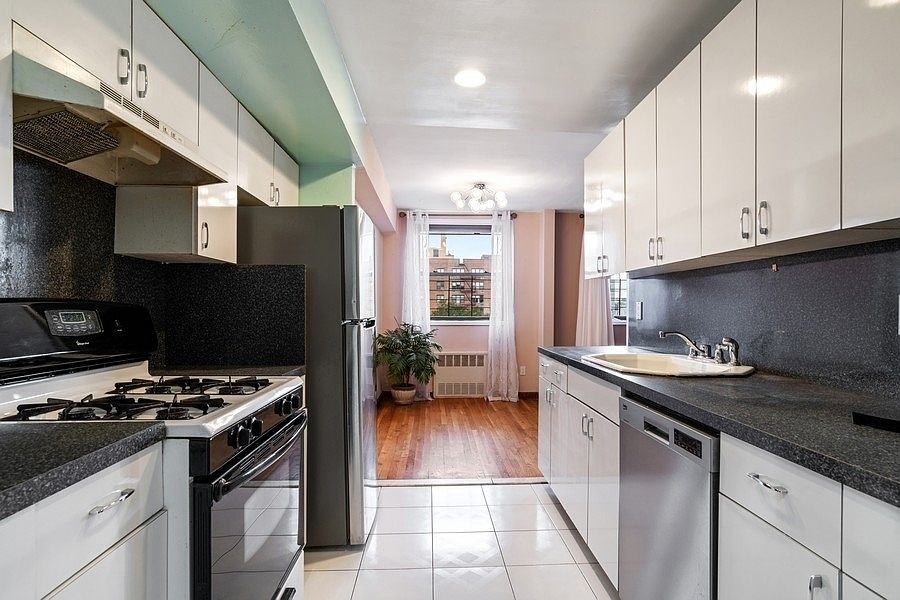 1st image of 30 Bay 29 St #4R