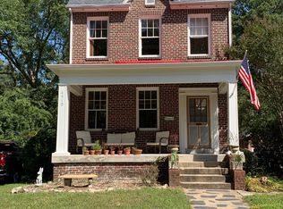 4910 W Franklin St, Richmond, VA 23226