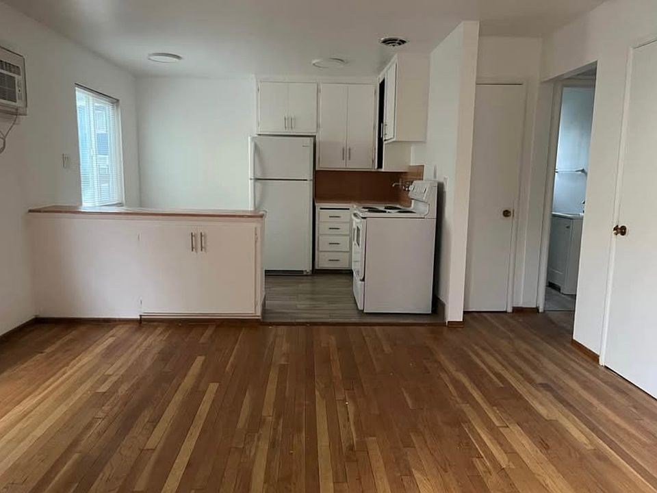 1st image of 3322 Y St