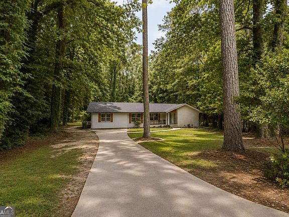 2nd image of 4670 Kelden Cir