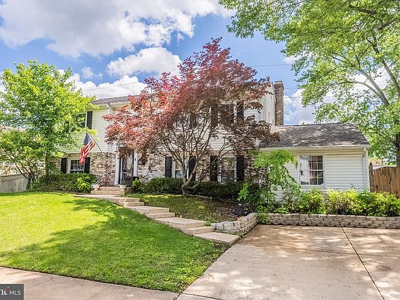 3rd image of 9722 Copeland Dr