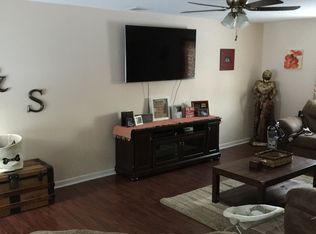 7 Hillview Ct, West Milford, NJ 07480