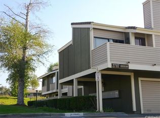 27117 Crossglade Ave UNIT 3, Santa Clarita, CA 91351