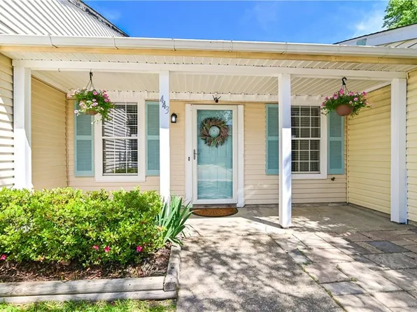443 Peregrine St, Virginia Beach, VA 23462