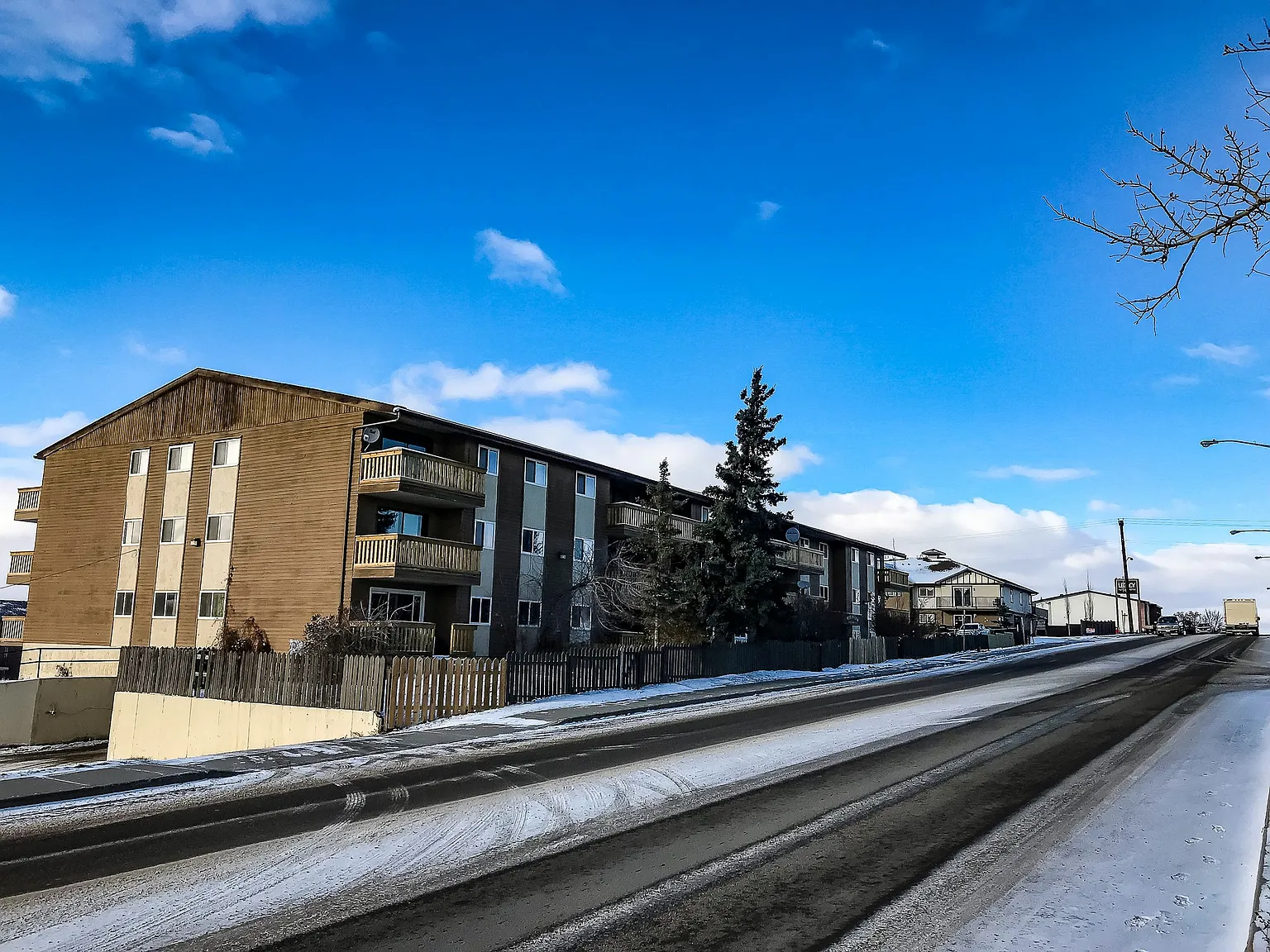 Ridgeview Apartments — Photo 2