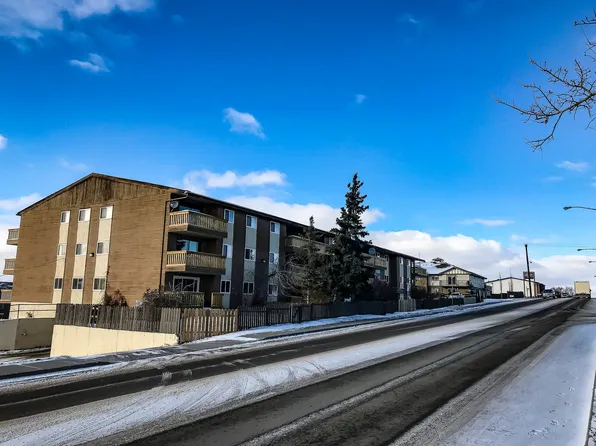 9613 8th St, Dawson Creek, BC V1G 3P4