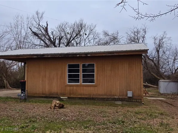 107 Skyline Dr, Van Buren, AR 72956