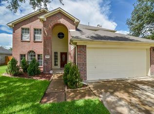 6710 Oak Run Dr, Richmond, TX 77407