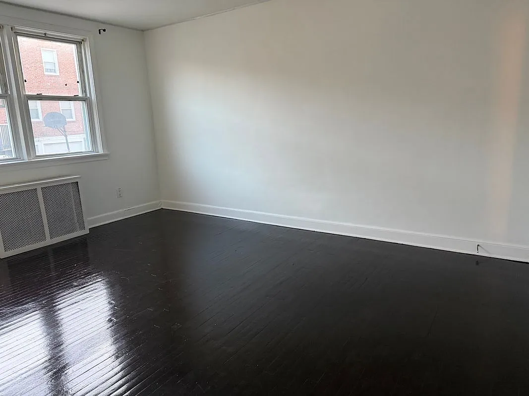 2 bed, 1.0 bath, 936 sqft, $1,400 — Photo 4
