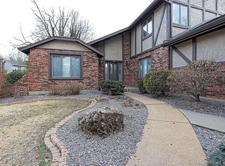 611 Harvey Ct, Farmington, MO