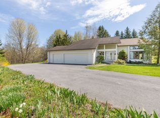 7464 Canton St, Baldwinsville, NY 13027