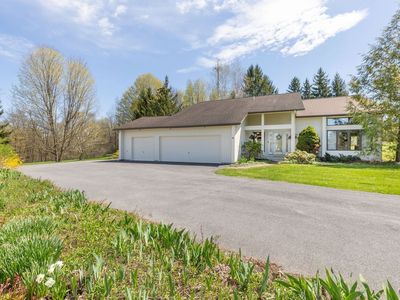7464 Canton St, Baldwinsville, NY, 13027