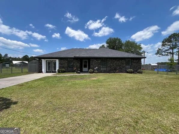 43 Fabian Ln, Hinesville, GA 31313