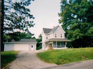 334 Wetaug Rd, Dongola, IL 62926