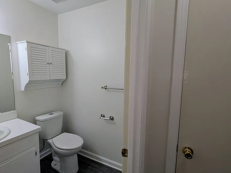 510 Basswood Ave #4 — Photo 12