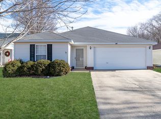 26 Cheryl Cir, Bentonville, AR 72712