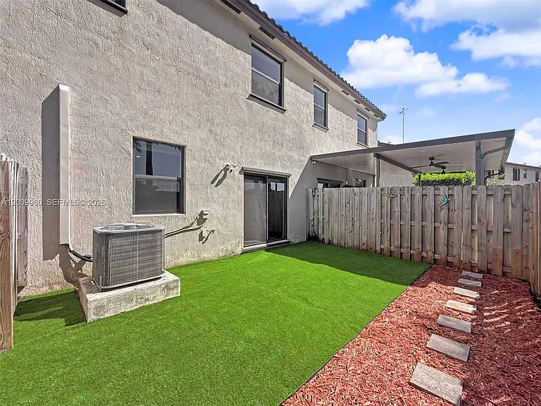11296 SW 254th Ter — Photo 30
