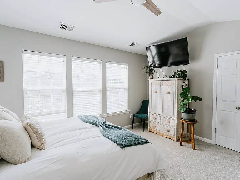 5406 Dockery Dr — Photo 17