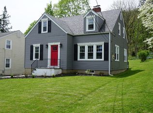 35 Rosedale Dr, Binghamton, NY 13905