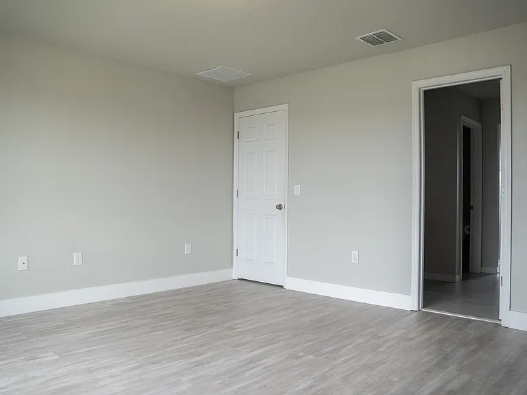 1273 Zambrana Ct — Photo 29