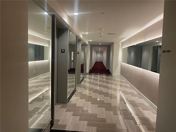 5th image of 2000 Metropica Way #2504