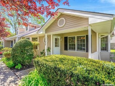 327 Oakwood Avenue #327, Bayport, NY, 11705
