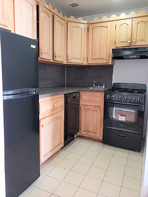 Rented by Atias Enterprises Inc | media 11