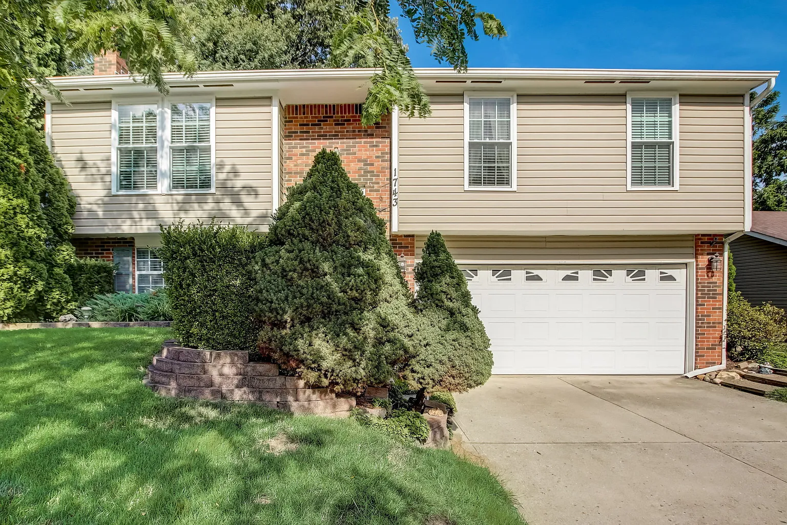 1743 Shorter Ct photo 1