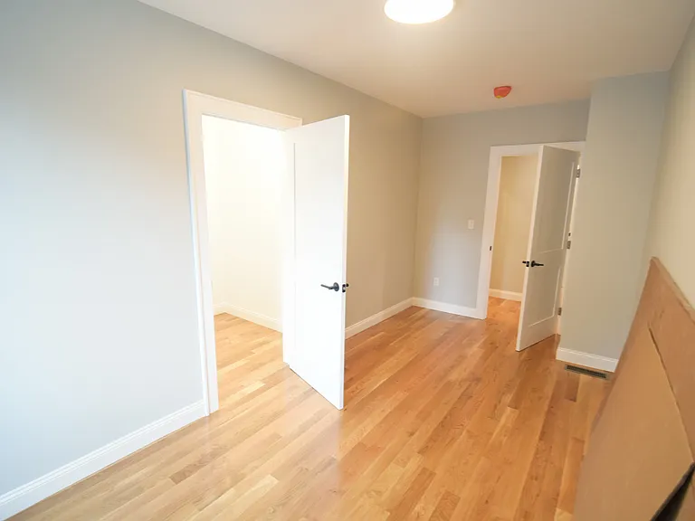 173 Prospect St #1 — Photo 13