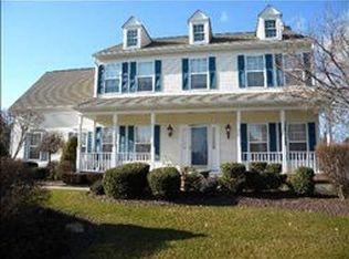 439 Hamilton Dr, Stewartsville, NJ 08886