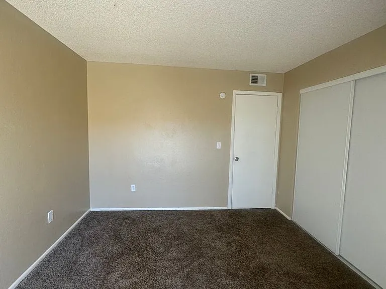 11640 N 51st Ave #245 — Photo 13