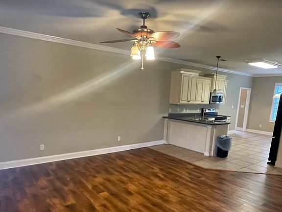 4th image of 108 Pine Arbor Dr