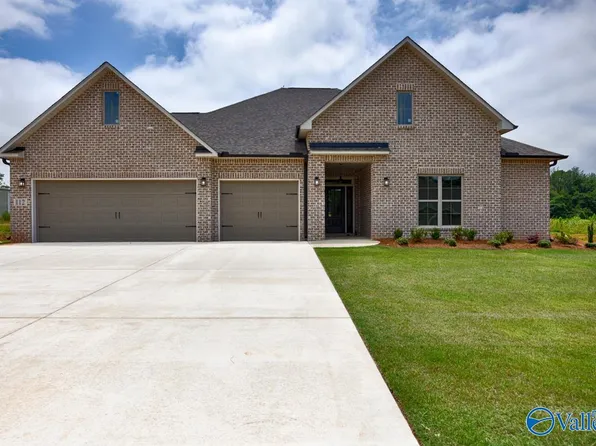 112 Tara Dr, Huntsville, AL 35811