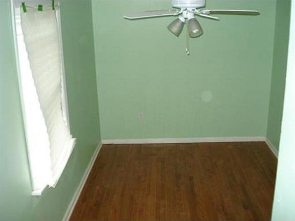 5th image of 513 John St