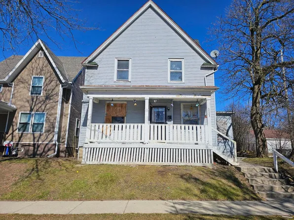 3722 W Brown St, Milwaukee, WI 53208