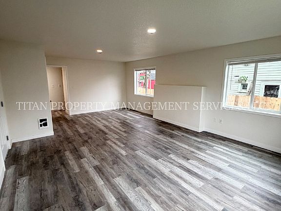 2nd image of 1135 13th St NE #1