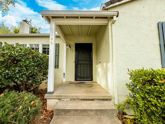 2nd image of 1146 Olive Ave