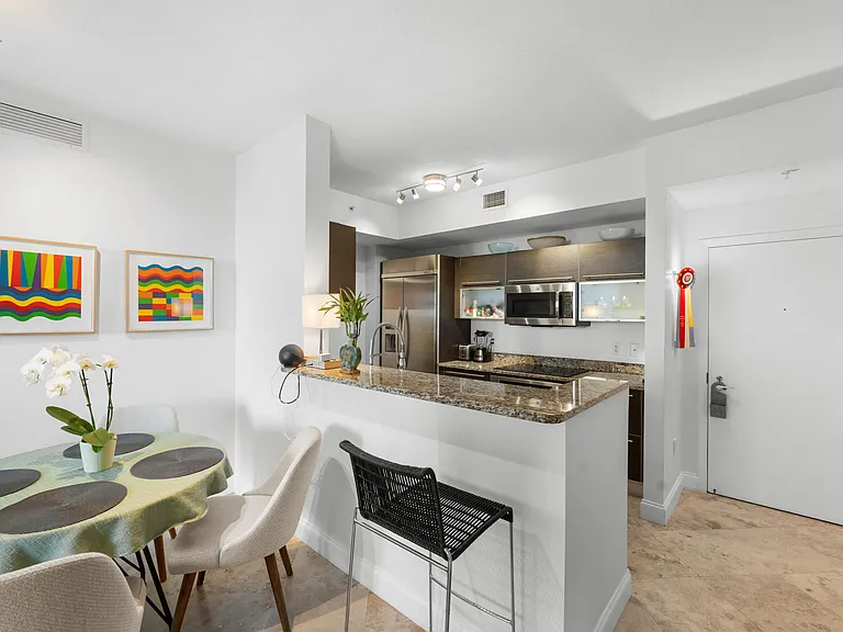550 Okeechobee Blvd #1407 — Photo 9