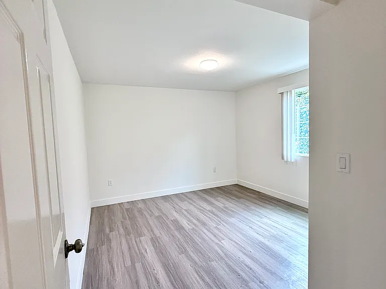 5661 Fair Ave #3/4 — Photo 7